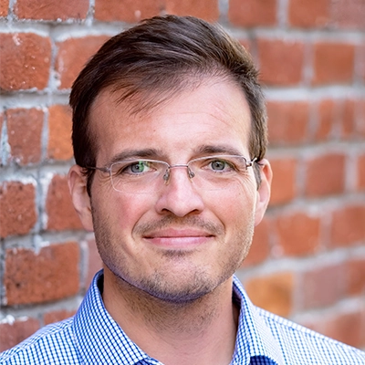 casper-brady Casper Brady